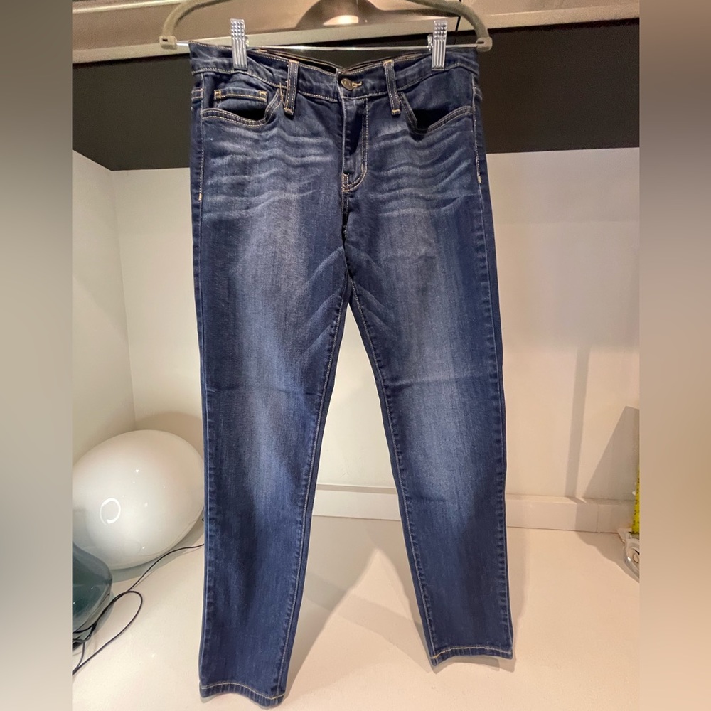 $85 Flying Monkey Platinum Super Stretch premium denim Jeans Size 26